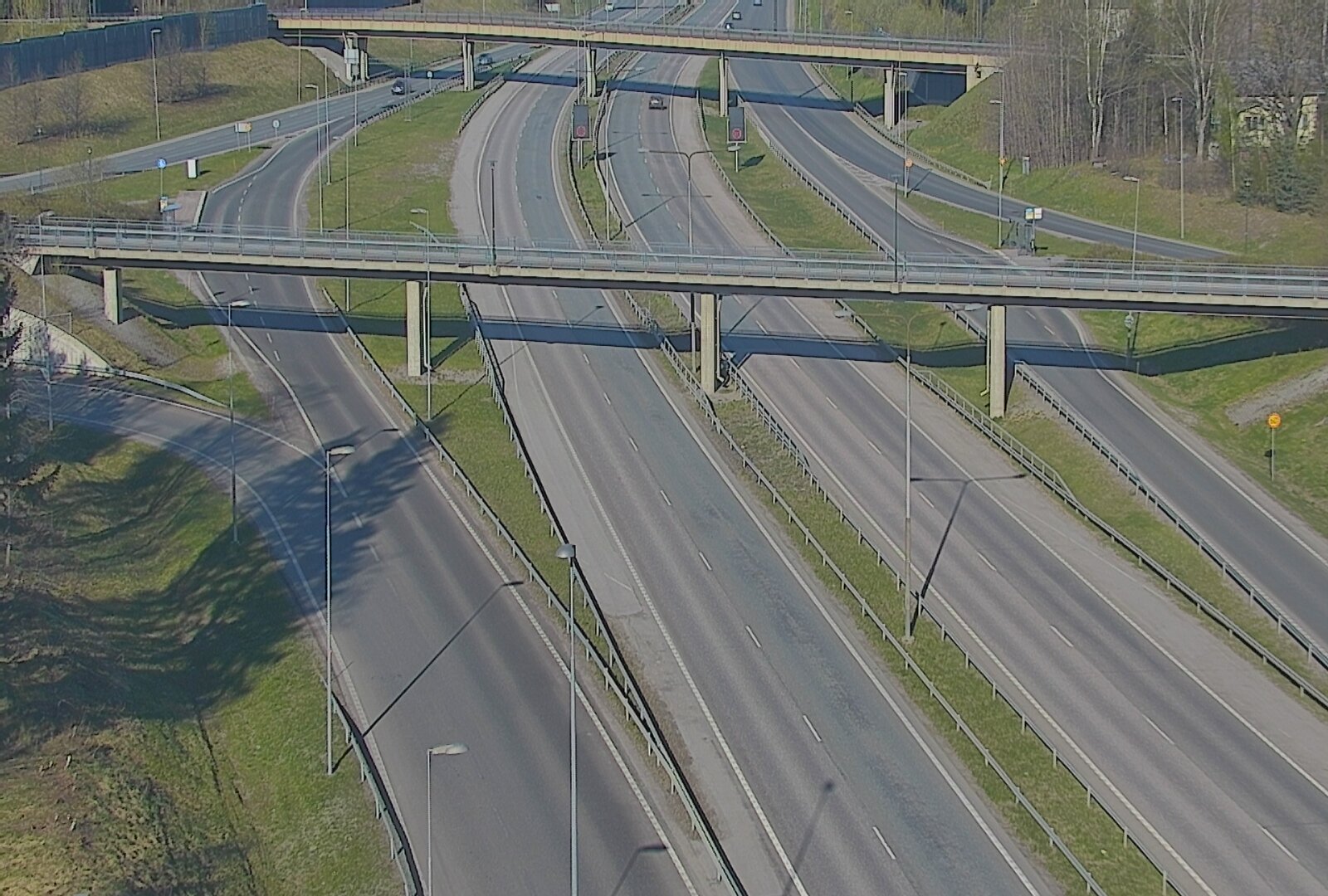Weather Camera Image Väg 101 Esbo, Åboleden korsning, Espoo, Uusimaa