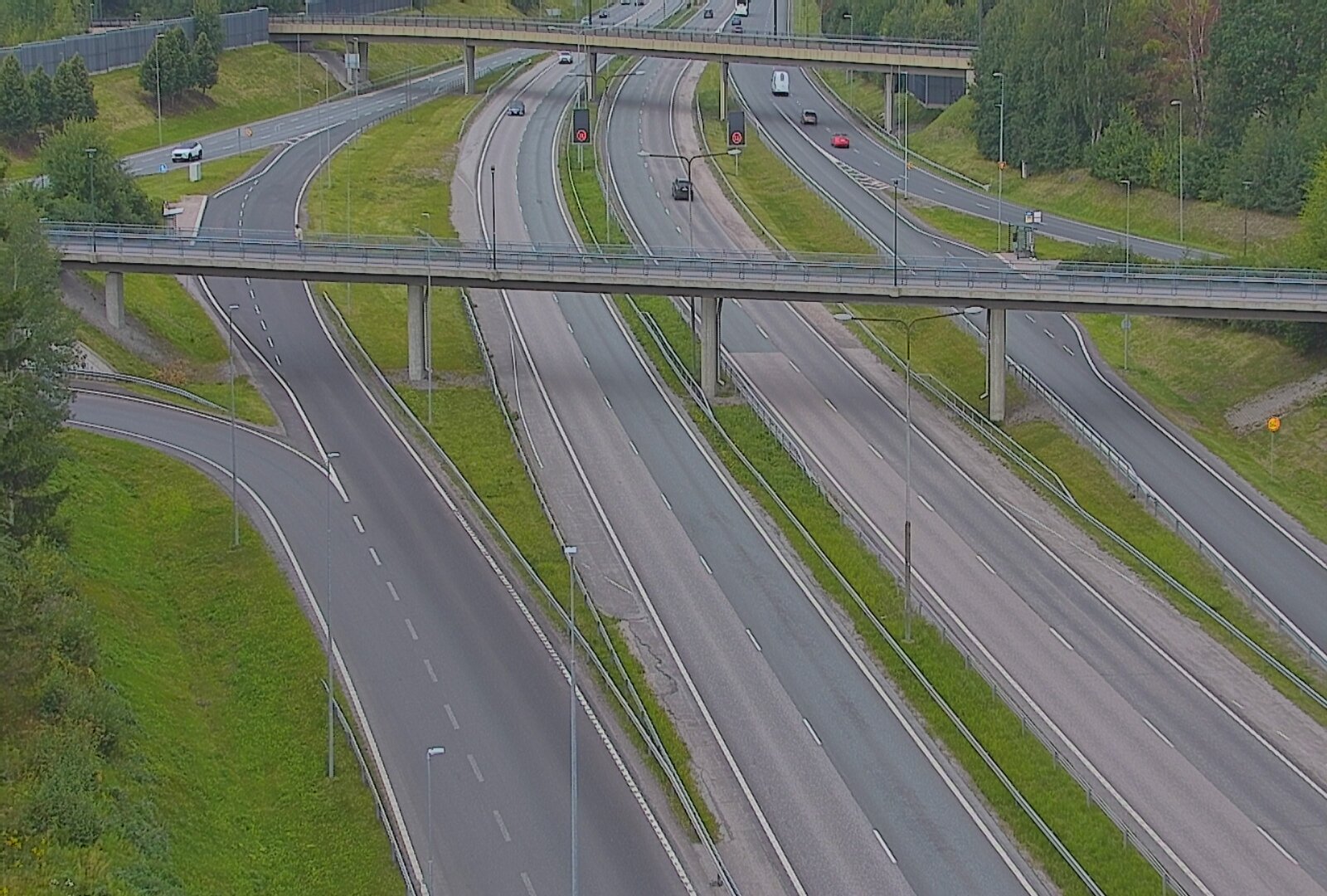 Weather Camera Image Väg 101 Esbo, Åboleden korsning, Espoo, Uusimaa