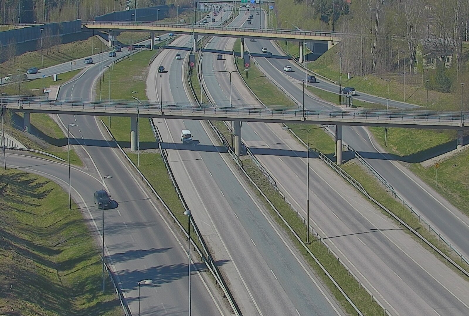 Weather Camera Image Väg 101 Esbo, Åboleden korsning, Espoo, Uusimaa
