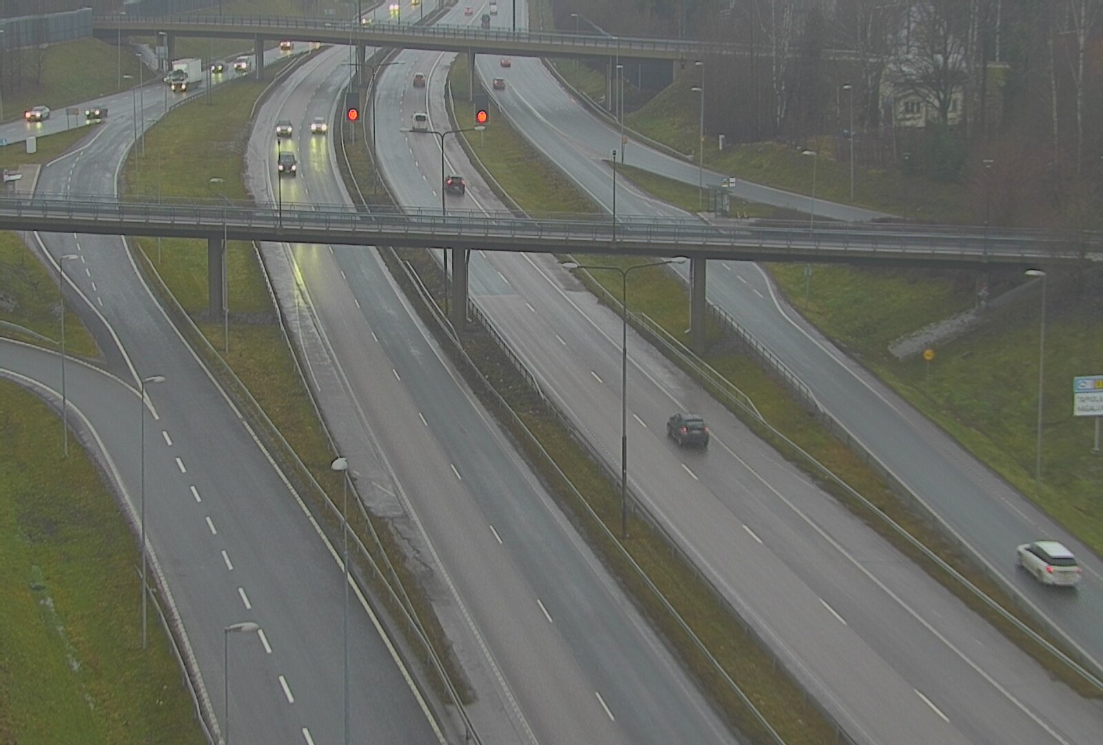 Weather Camera Image Väg 101 Esbo, Åboleden korsning, Espoo, Uusimaa