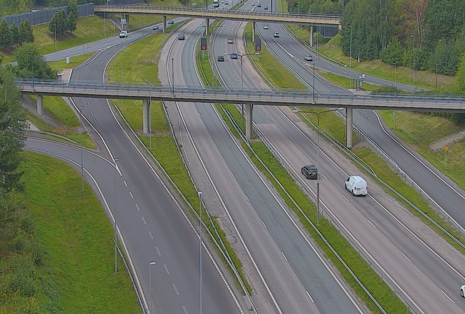 Weather Camera Image Väg 101 Esbo, Åboleden korsning, Espoo, Uusimaa