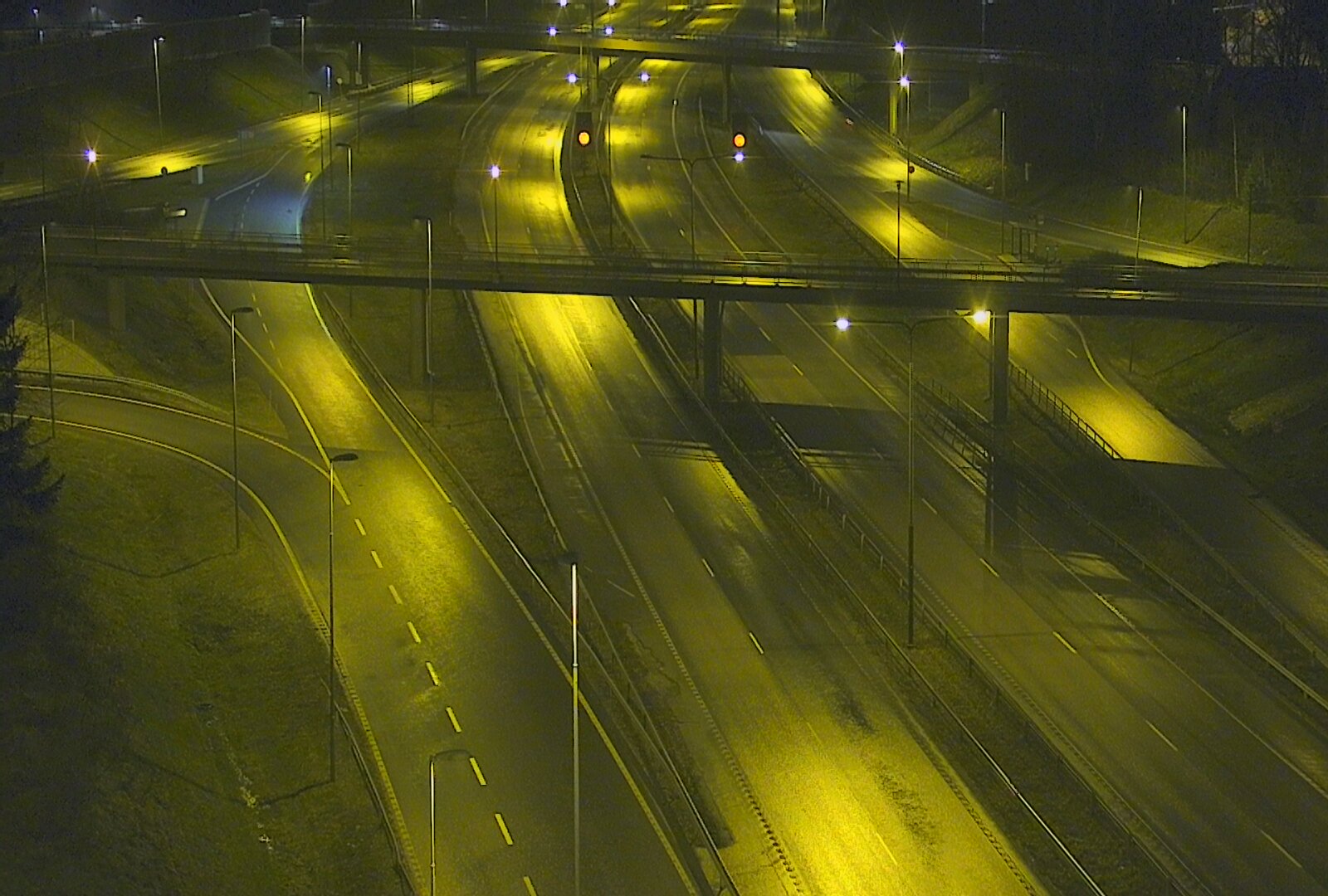 Weather Camera Image Väg 101 Esbo, Åboleden korsning, Espoo, Uusimaa