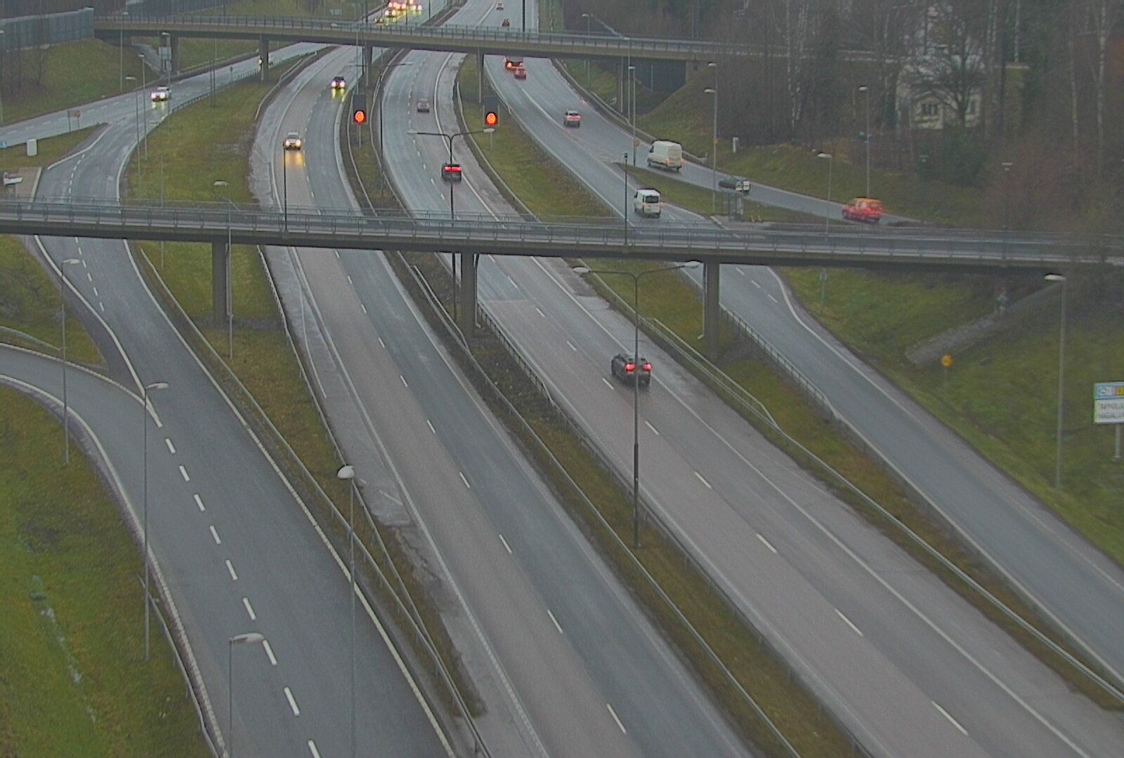 Weather Camera Image Väg 101 Esbo, Åboleden korsning, Espoo, Uusimaa