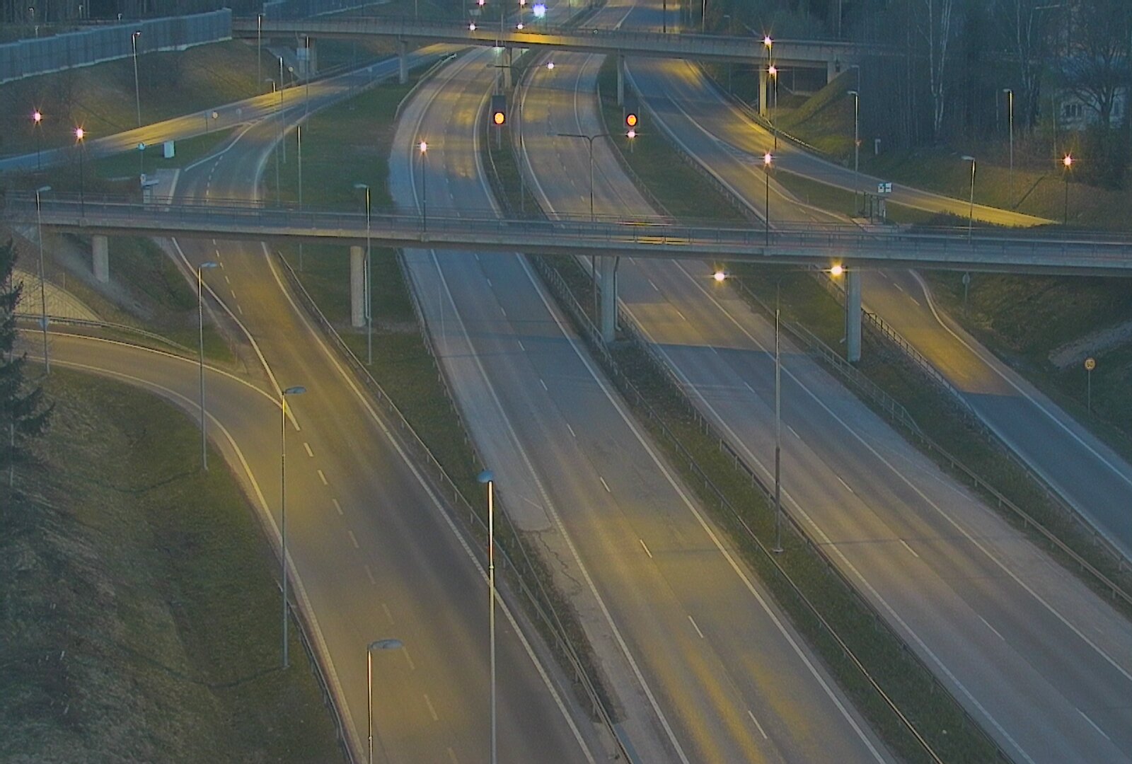 Weather Camera Image Road 101 Espoo, Turunväylä risteys, Espoo, Uusimaa