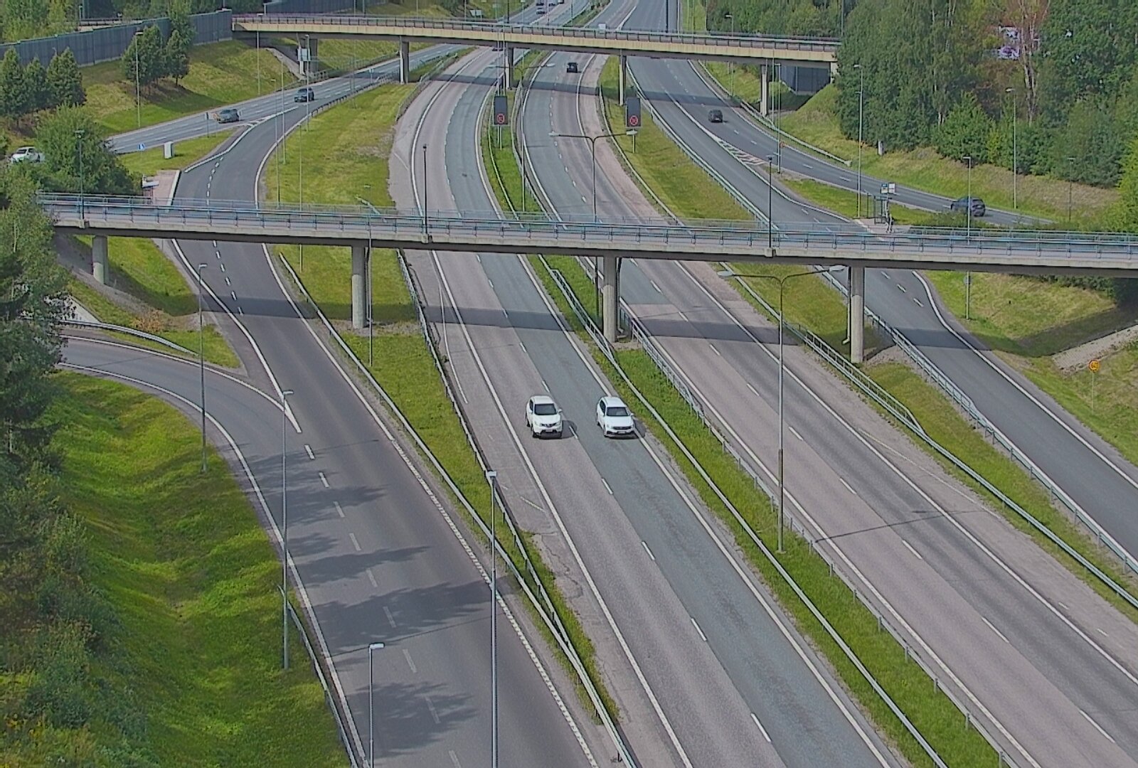Weather Camera Image Väg 101 Esbo, Åboleden korsning, Espoo, Uusimaa