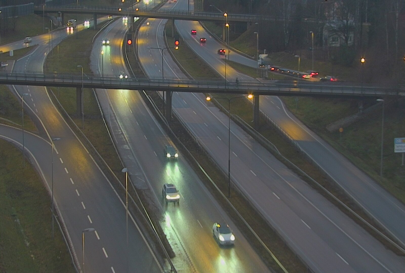 Weather Camera Image Väg 101 Esbo, Åboleden korsning, Espoo, Uusimaa