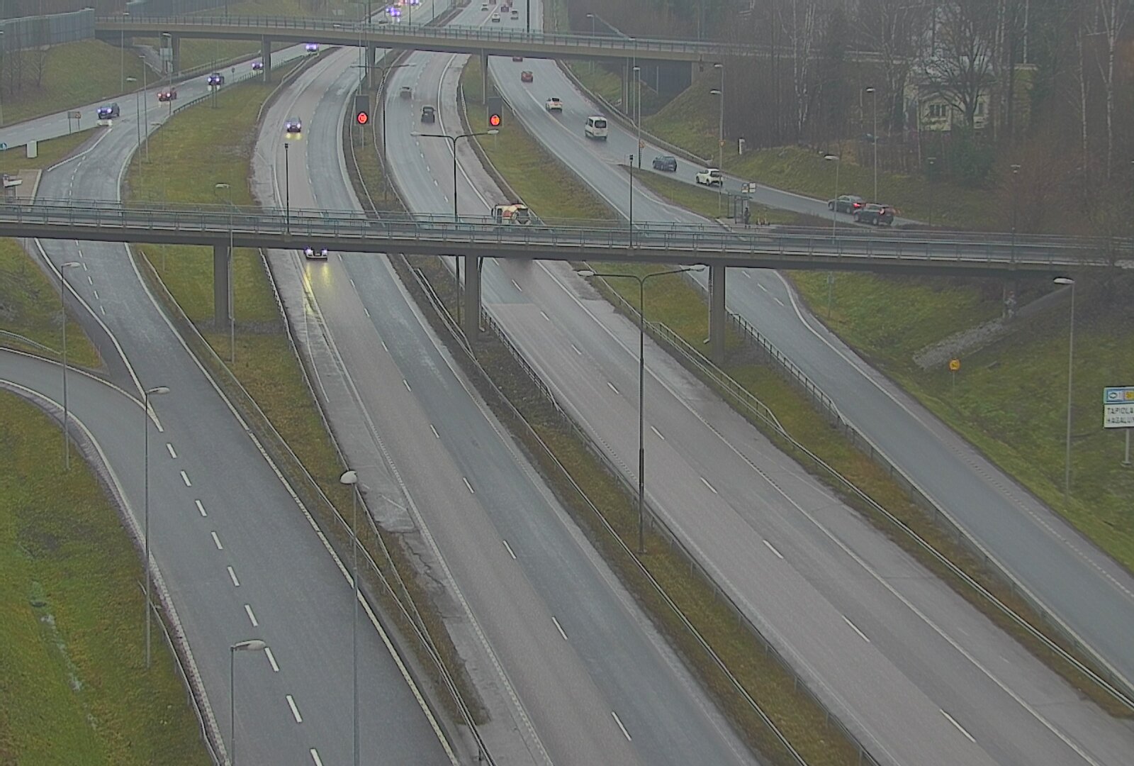 Weather Camera Image Väg 101 Esbo, Åboleden korsning, Espoo, Uusimaa