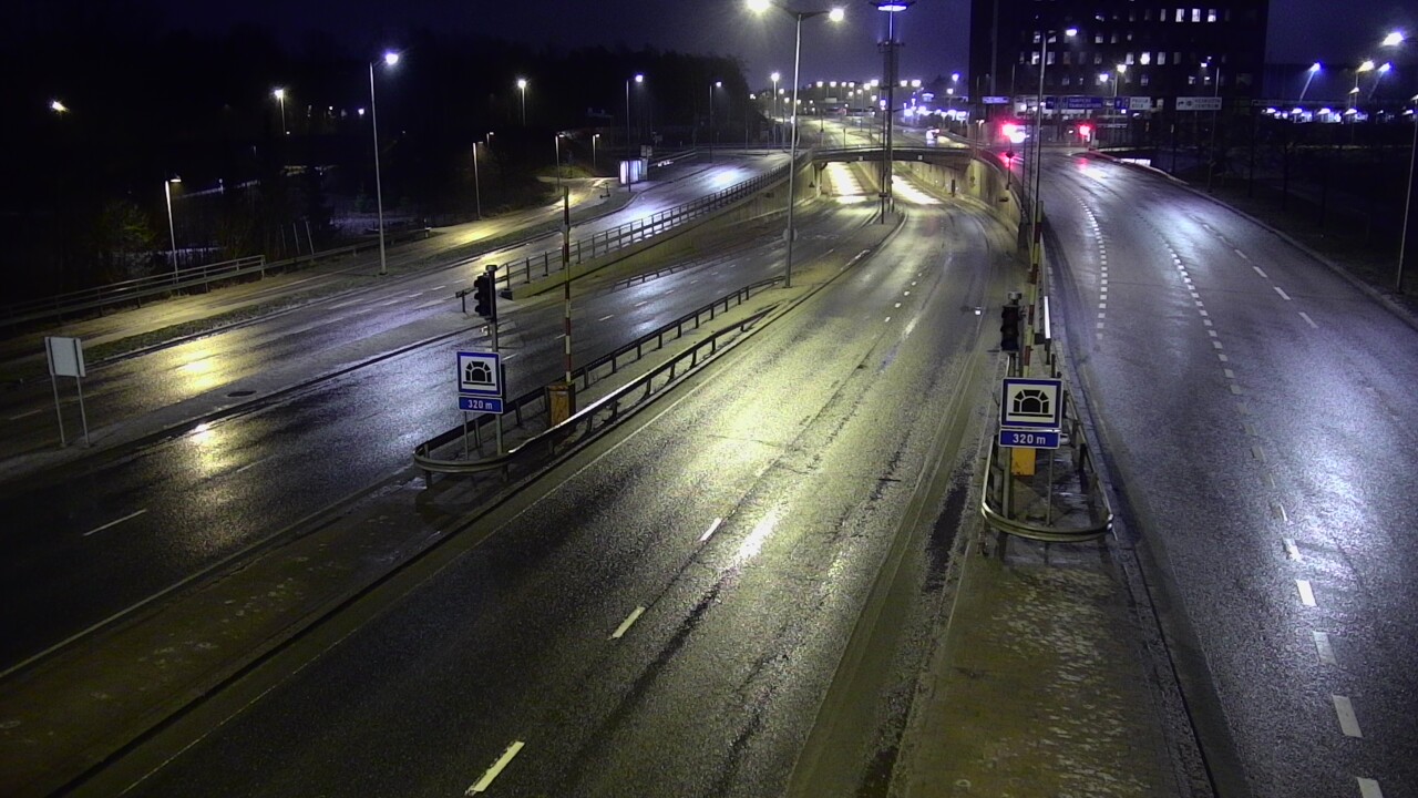 Kelikamerat Kuva Tie 100 Helsinki Hakamäentie, Kivihaan tunneli, länsi, Helsinki, Uusimaa