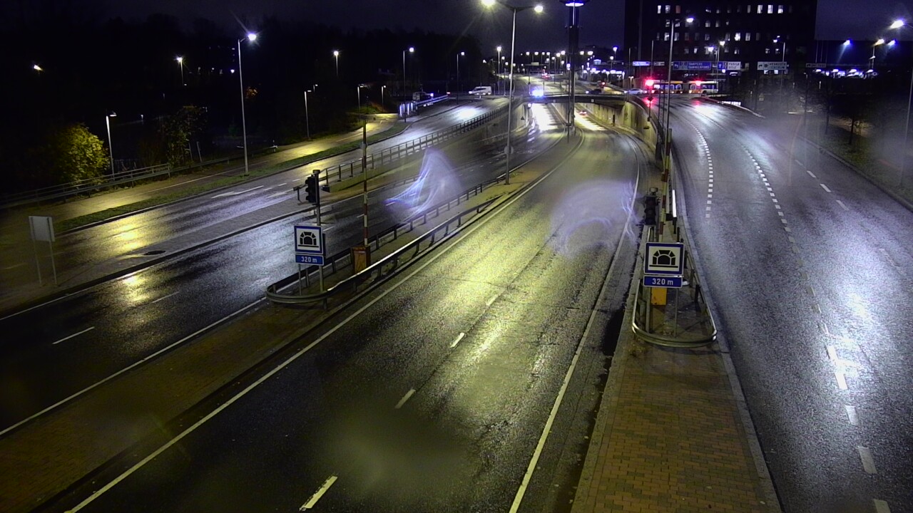 Kelikamerat Kuva Tie 100 Helsinki Hakamäentie, Kivihaan tunneli, länsi, Helsinki, Uusimaa