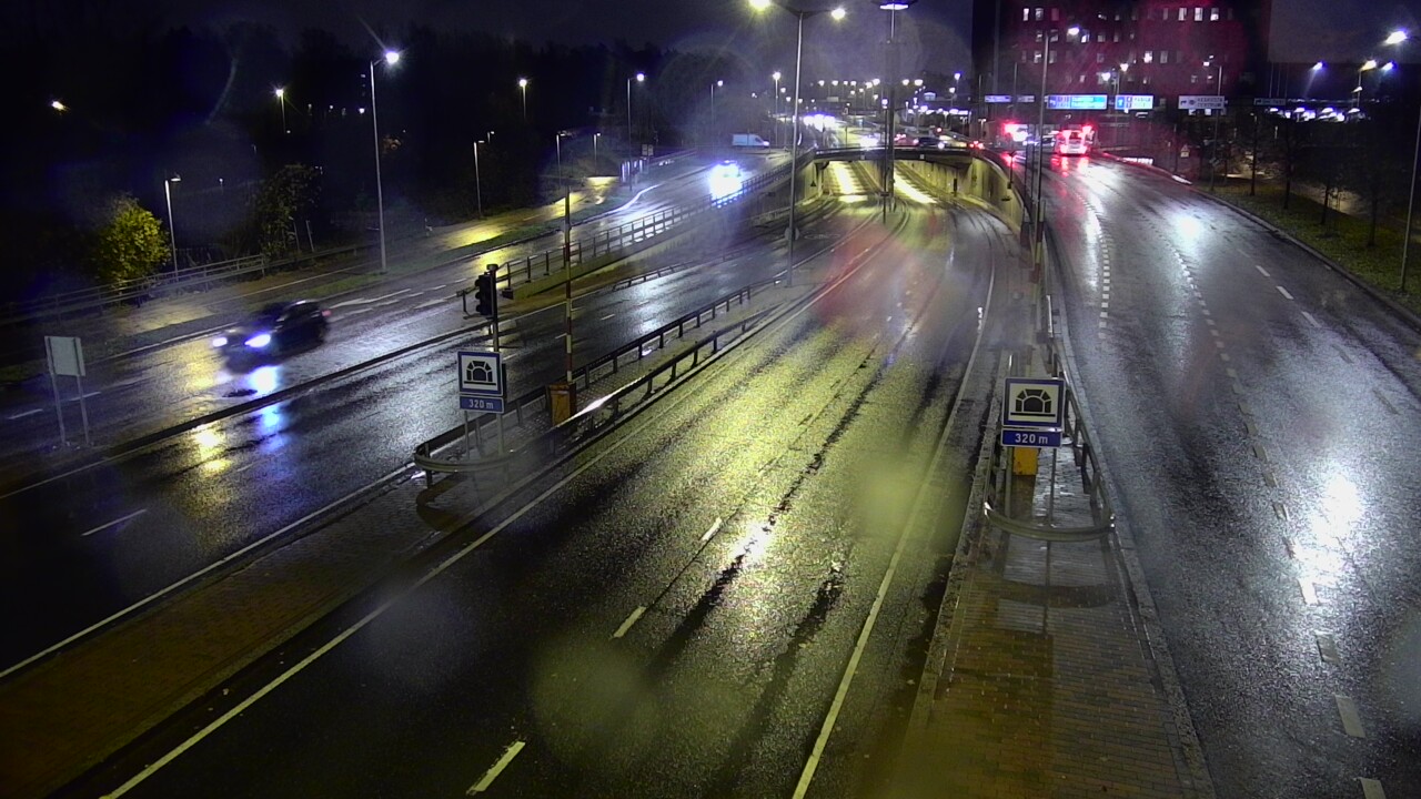 Kelikamerat Kuva Tie 100 Helsinki Hakamäentie, Kivihaan tunneli, länsi, Helsinki, Uusimaa