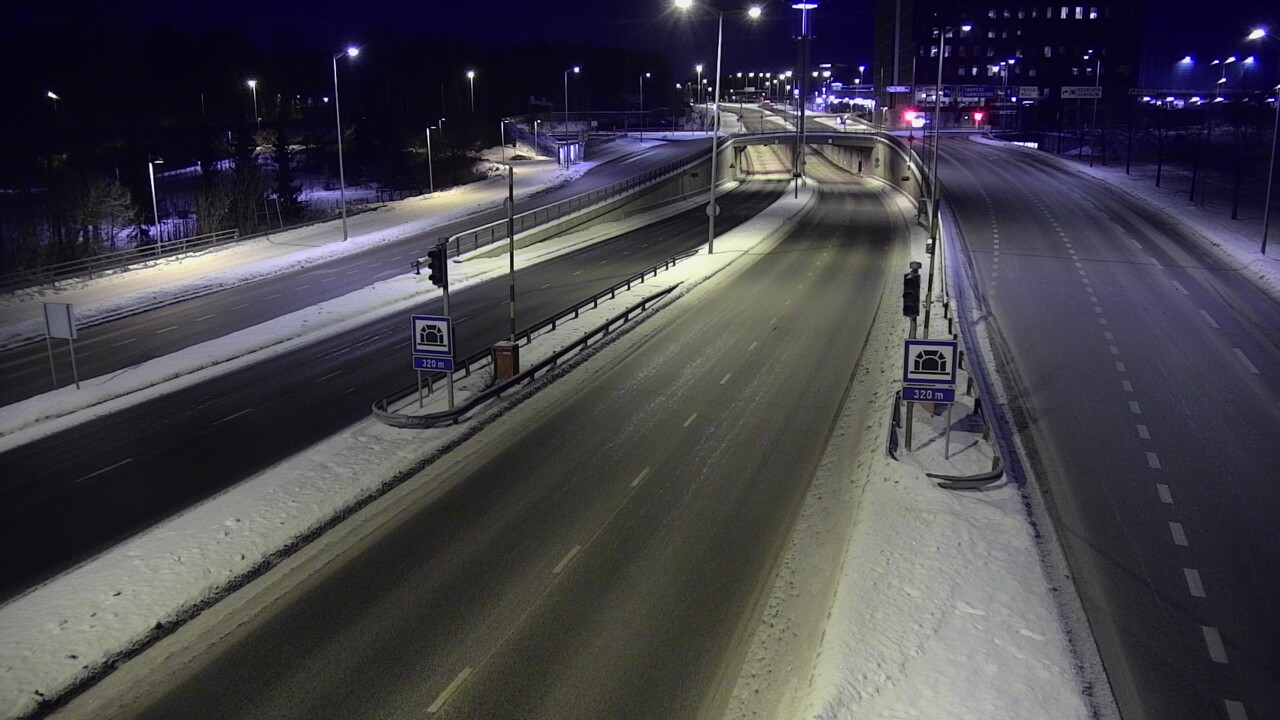 Kelikamerat Kuva Tie 100 Helsinki Hakamäentie, Kivihaan tunneli, länsi, Helsinki, Uusimaa
