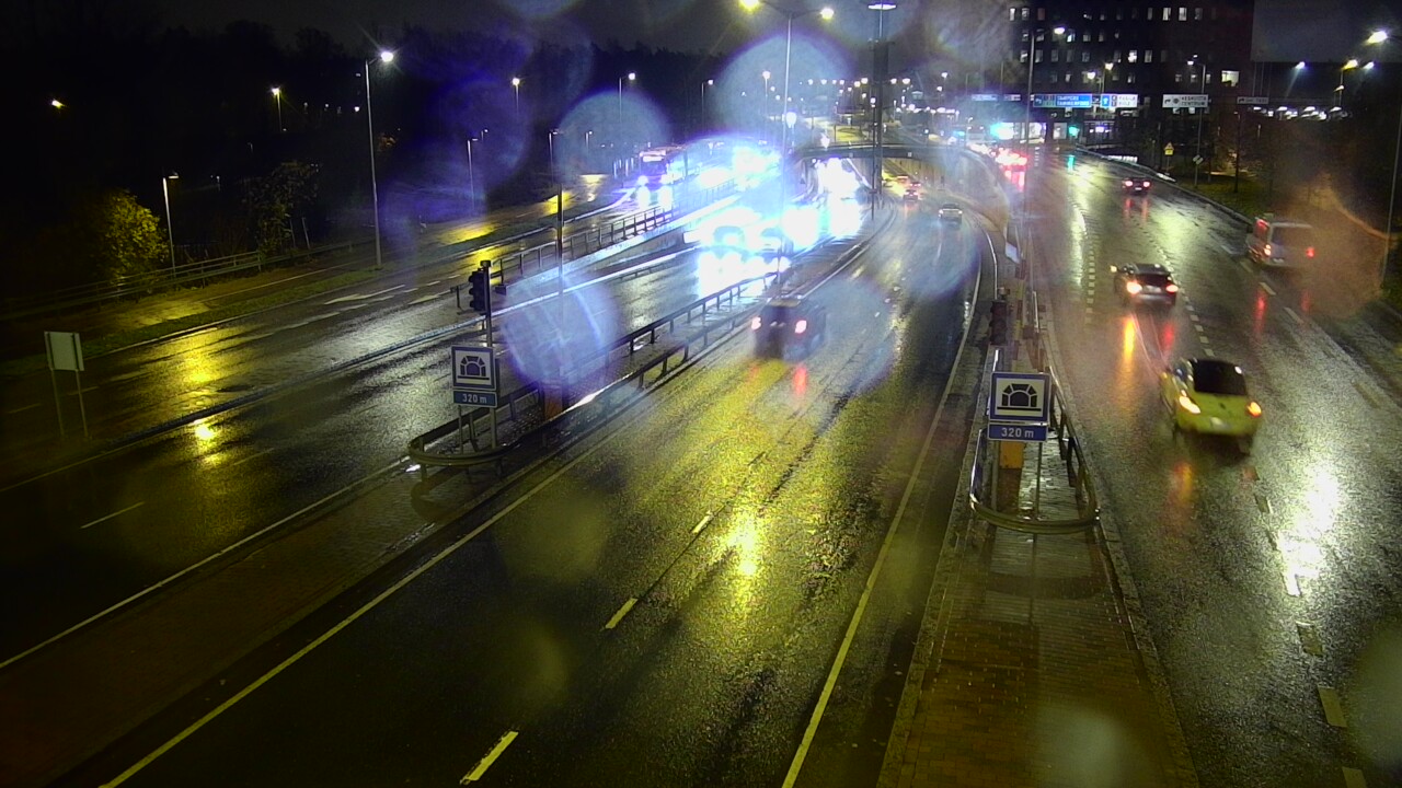 Kelikamerat Kuva Tie 100 Helsinki Hakamäentie, Kivihaan tunneli, länsi, Helsinki, Uusimaa