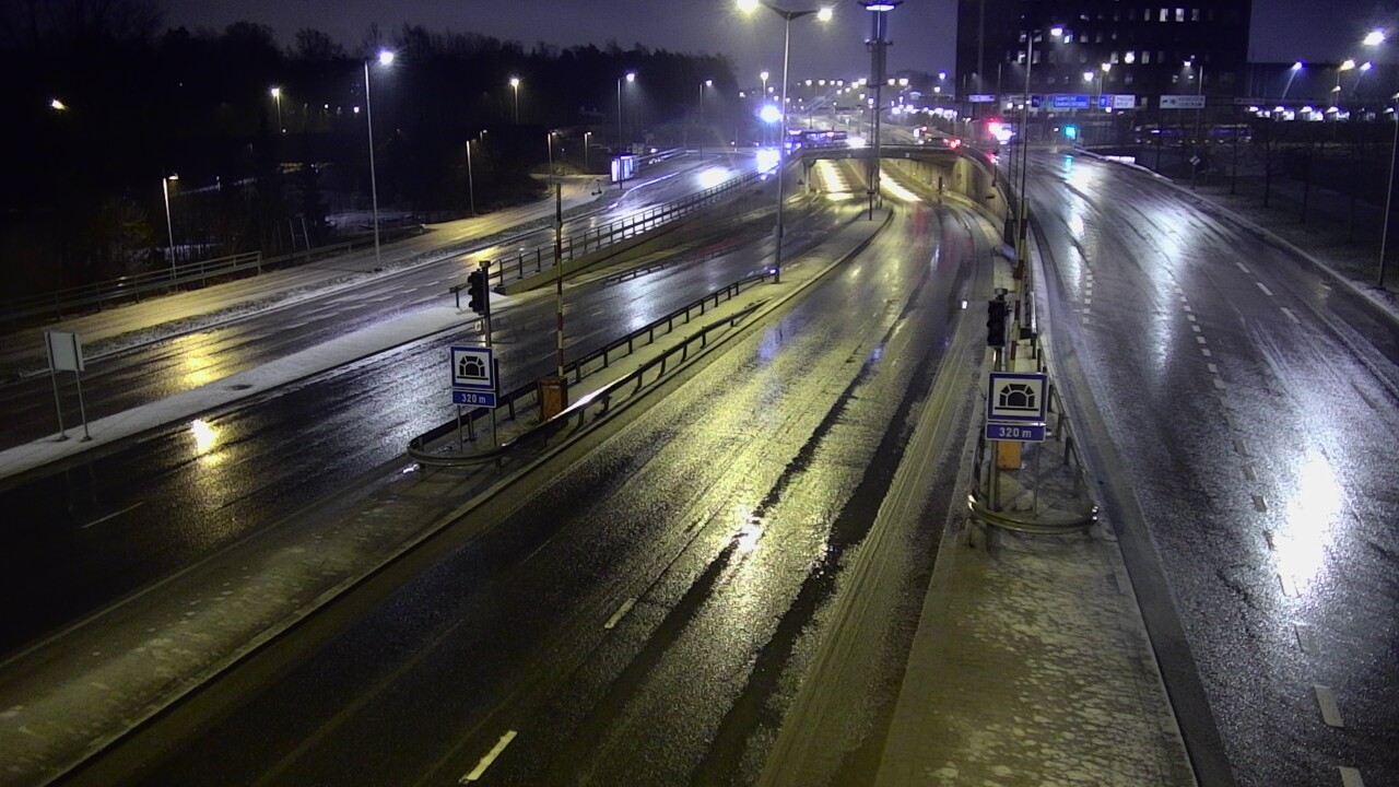 Kelikamerat Kuva Tie 100 Helsinki Hakamäentie, Kivihaan tunneli, länsi, Helsinki, Uusimaa