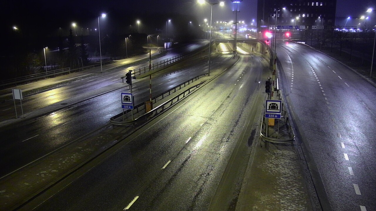 Kelikamerat Kuva Tie 100 Helsinki Hakamäentie, Kivihaan tunneli, länsi, Helsinki, Uusimaa