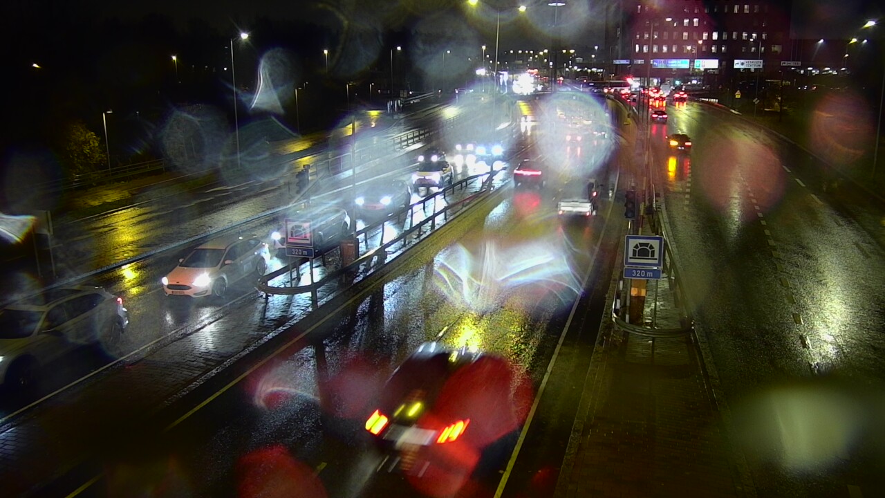 Kelikamerat Kuva Tie 100 Helsinki Hakamäentie, Kivihaan tunneli, länsi, Helsinki, Uusimaa