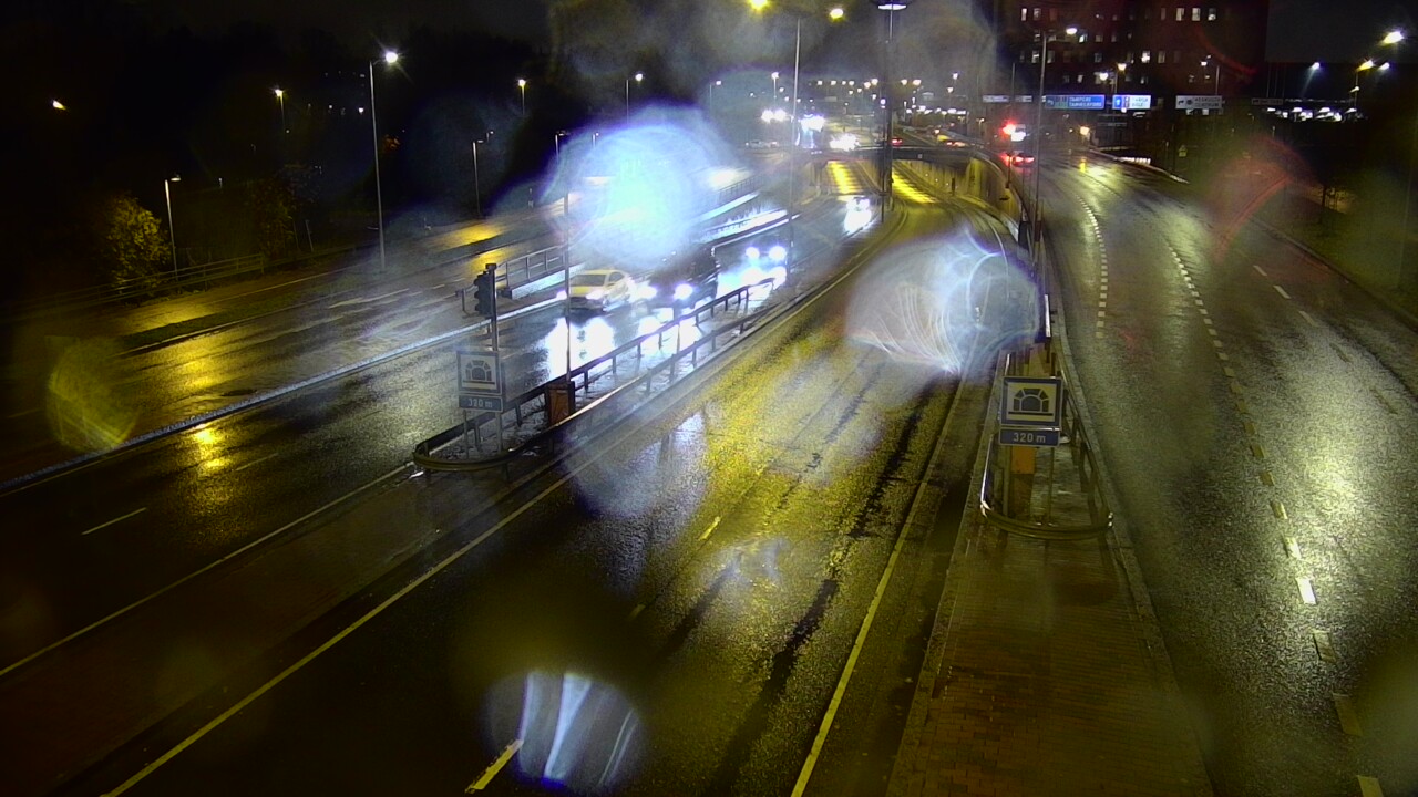 Kelikamerat Kuva Tie 100 Helsinki Hakamäentie, Kivihaan tunneli, länsi, Helsinki, Uusimaa