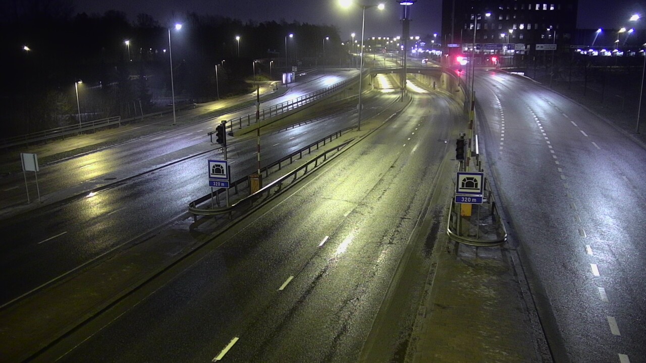 Kelikamerat Kuva Tie 100 Helsinki Hakamäentie, Kivihaan tunneli, länsi, Helsinki, Uusimaa