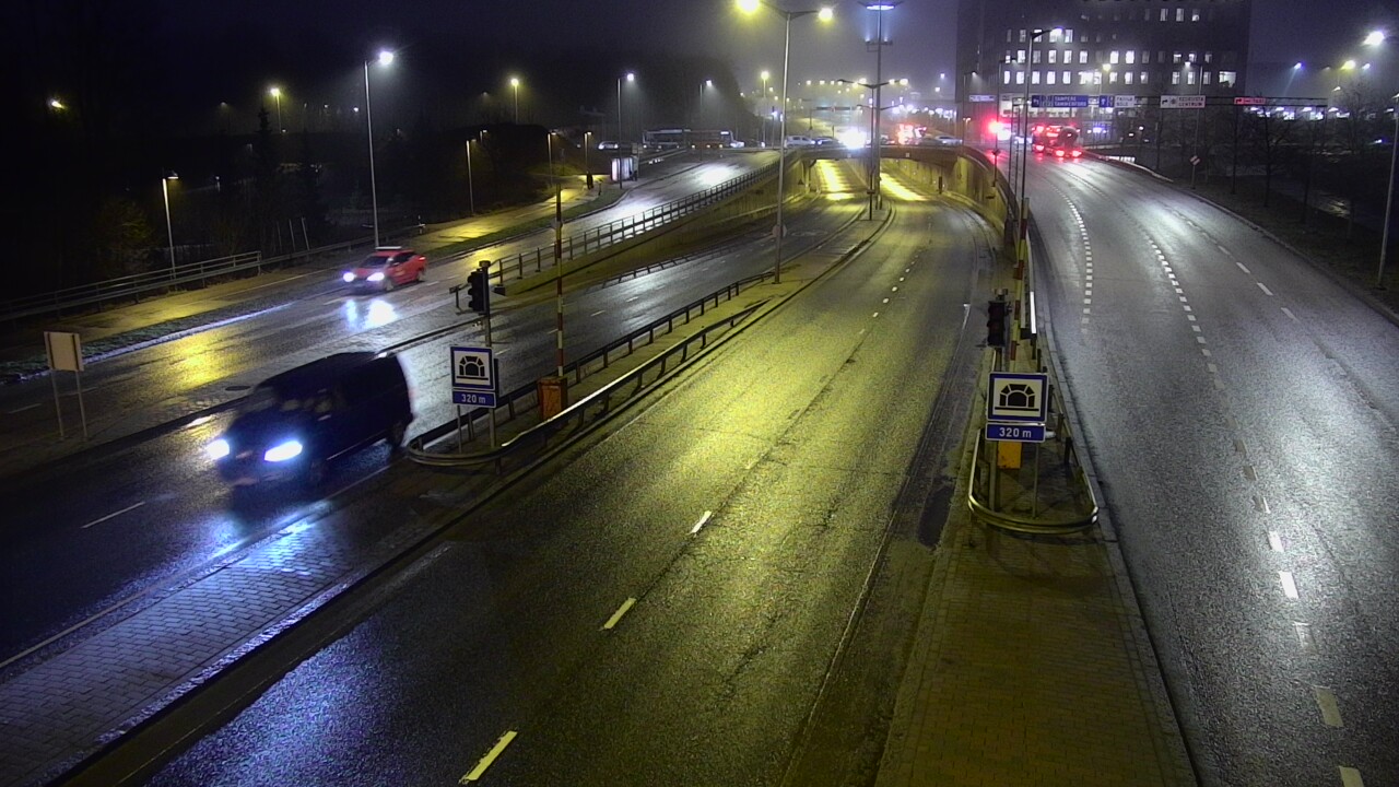 Kelikamerat Kuva Tie 100 Helsinki Hakamäentie, Kivihaan tunneli, länsi, Helsinki, Uusimaa