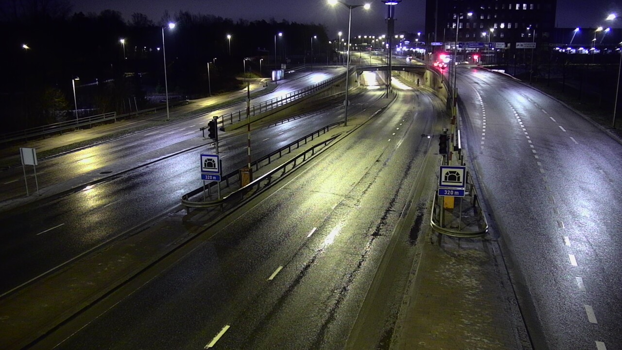 Kelikamerat Kuva Tie 100 Helsinki Hakamäentie, Kivihaan tunneli, länsi, Helsinki, Uusimaa