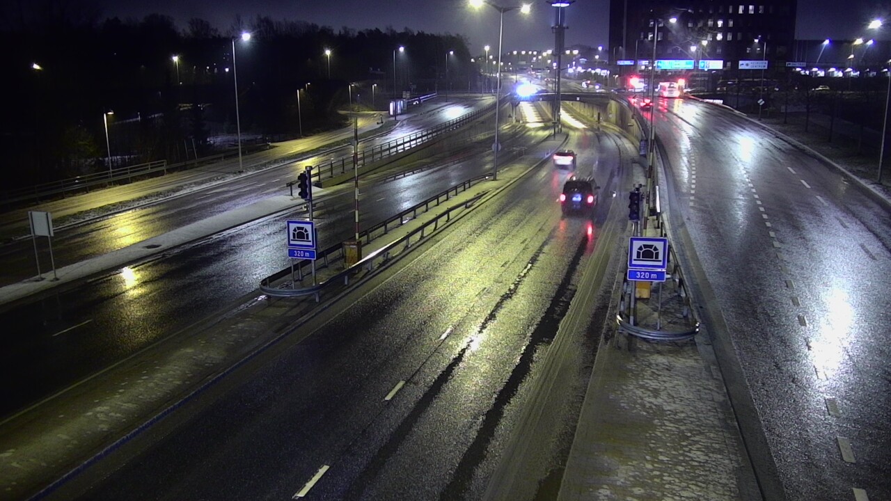 Kelikamerat Kuva Tie 100 Helsinki Hakamäentie, Kivihaan tunneli, länsi, Helsinki, Uusimaa