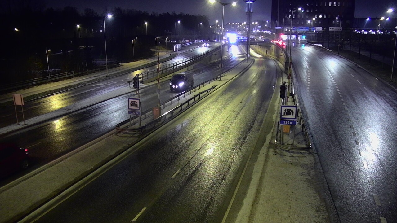 Kelikamerat Kuva Tie 100 Helsinki Hakamäentie, Kivihaan tunneli, länsi, Helsinki, Uusimaa