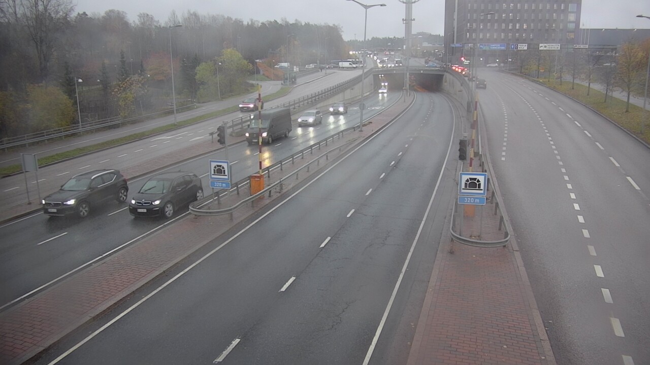 Kelikamerat Kuva Tie 100 Helsinki Hakamäentie, Kivihaan tunneli, länsi, Helsinki, Uusimaa