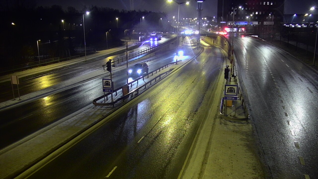 Kelikamerat Kuva Tie 100 Helsinki Hakamäentie, Kivihaan tunneli, länsi, Helsinki, Uusimaa