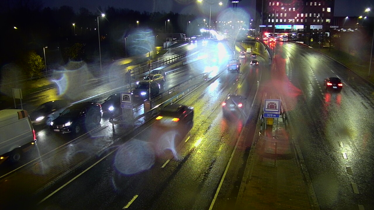 Kelikamerat Kuva Tie 100 Helsinki Hakamäentie, Kivihaan tunneli, länsi, Helsinki, Uusimaa