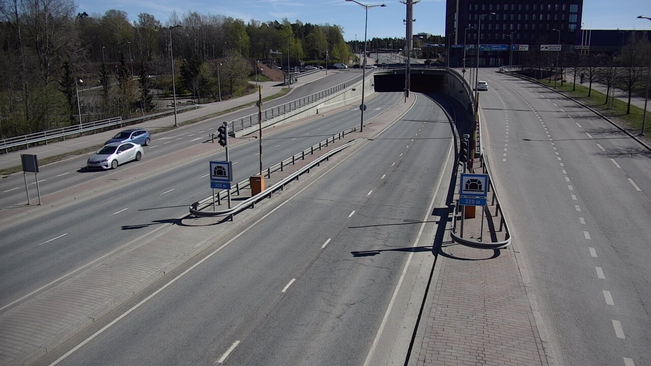 Kelikamerat Kuva Tie 100 Helsinki Hakamäentie, Kivihaan tunneli, länsi, Helsinki, Uusimaa