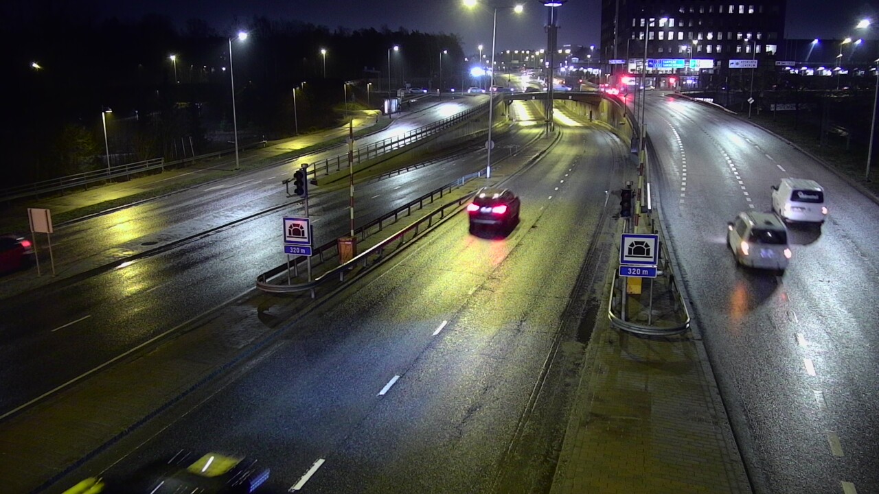 Kelikamerat Kuva Tie 100 Helsinki Hakamäentie, Kivihaan tunneli, länsi, Helsinki, Uusimaa