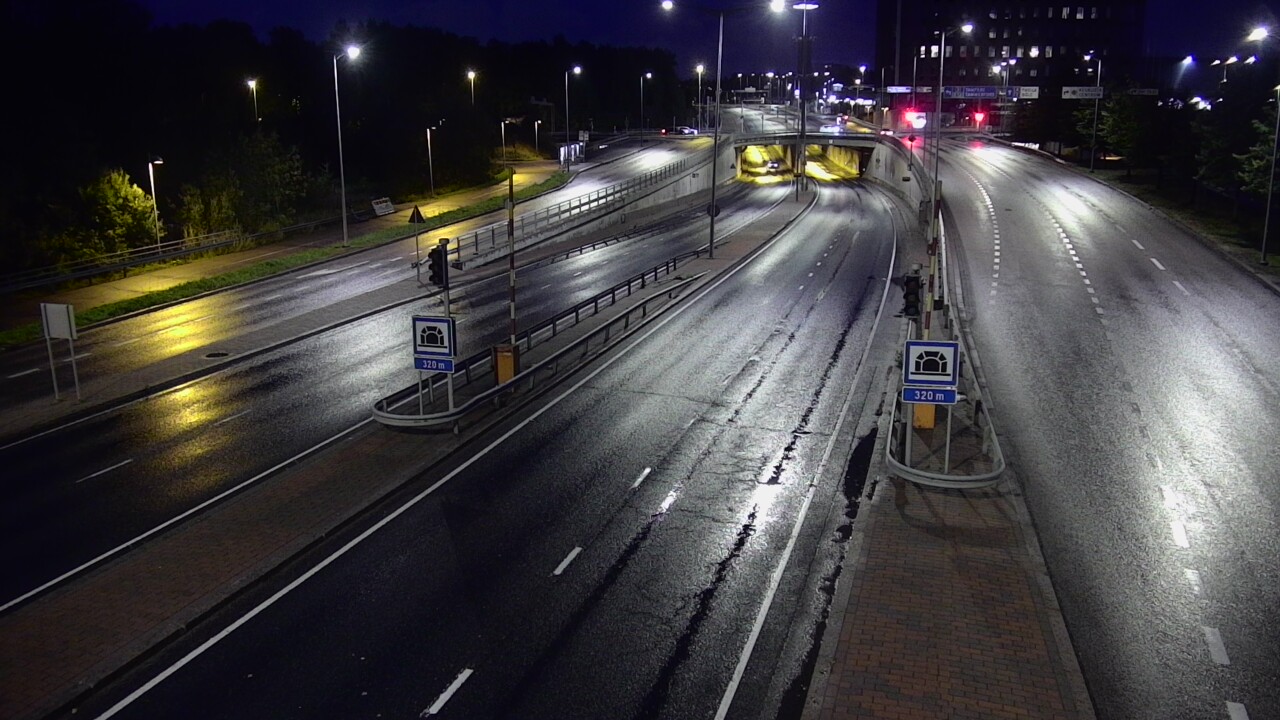 Kelikamerat Kuva Tie 100 Helsinki Hakamäentie, Kivihaan tunneli, länsi, Helsinki, Uusimaa