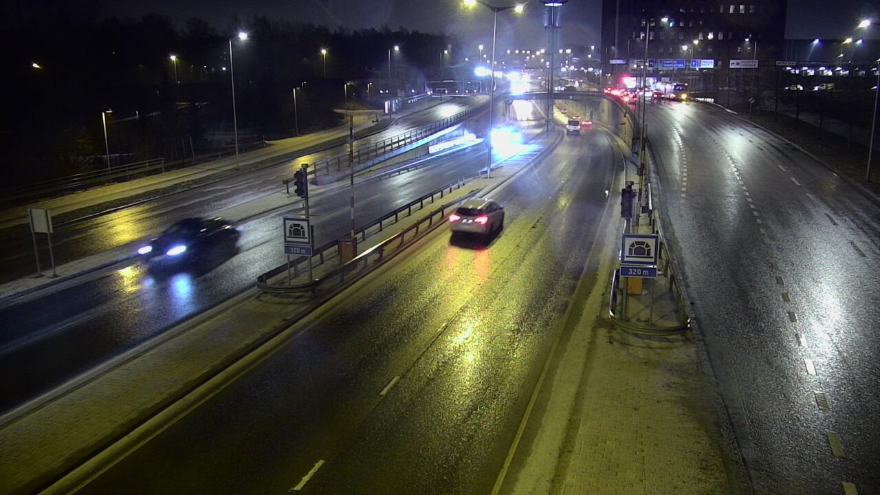 Kelikamerat Kuva Tie 100 Helsinki Hakamäentie, Kivihaan tunneli, länsi, Helsinki, Uusimaa