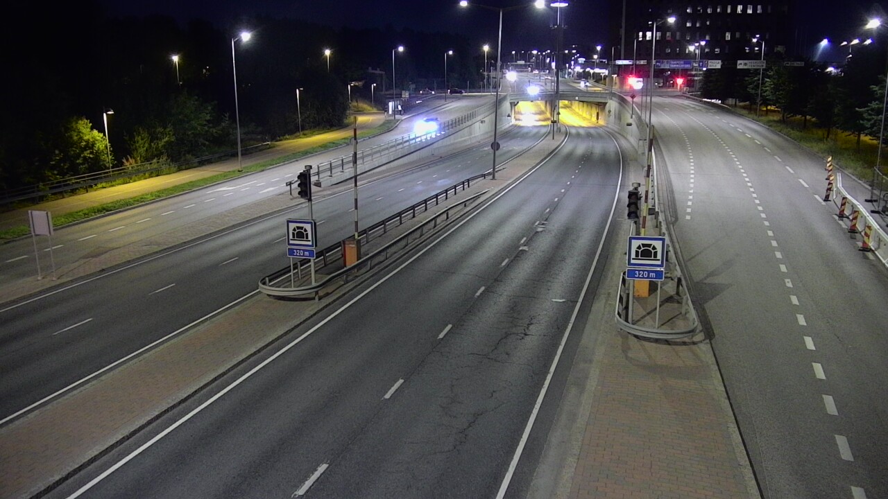 Kelikamerat Kuva Tie 100 Helsinki Hakamäentie, Kivihaan tunneli, länsi, Helsinki, Uusimaa