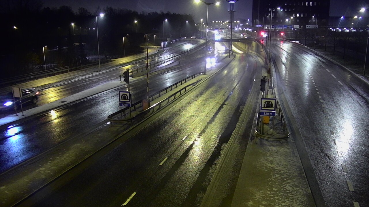 Kelikamerat Kuva Tie 100 Helsinki Hakamäentie, Kivihaan tunneli, länsi, Helsinki, Uusimaa