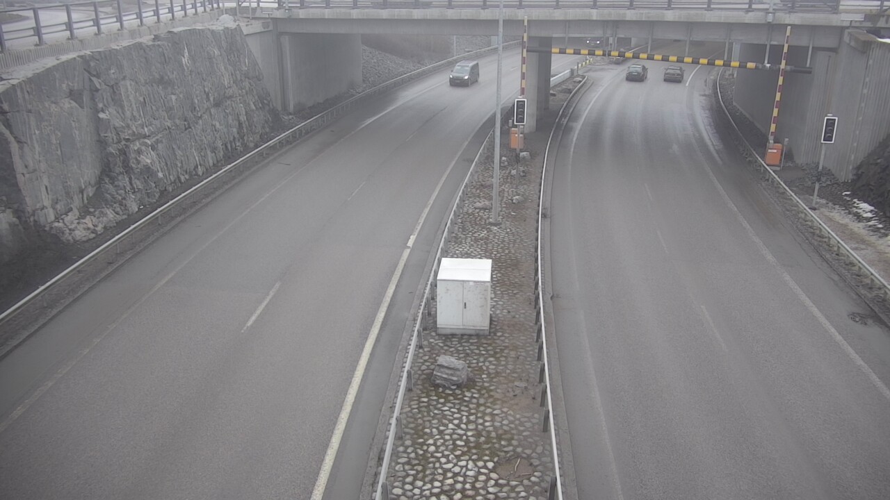 Weather Camera Image Väg 101 Esbo, Kägeludden bom öst, Espoo, Uusimaa