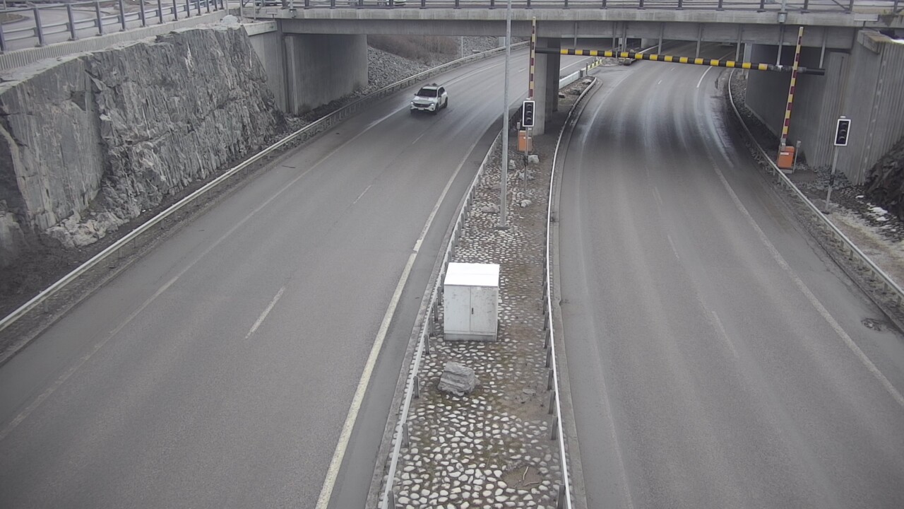 Weather Camera Image Road 101 Espoo, Keilaniemi east, Espoo, Uusimaa