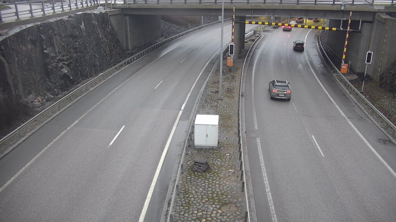 Weather Camera Image Väg 101 Esbo, Kägeludden bom öst, Espoo, Uusimaa