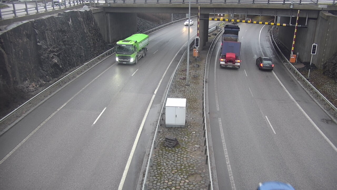 Weather Camera Image Väg 101 Esbo, Kägeludden bom öst, Espoo, Uusimaa