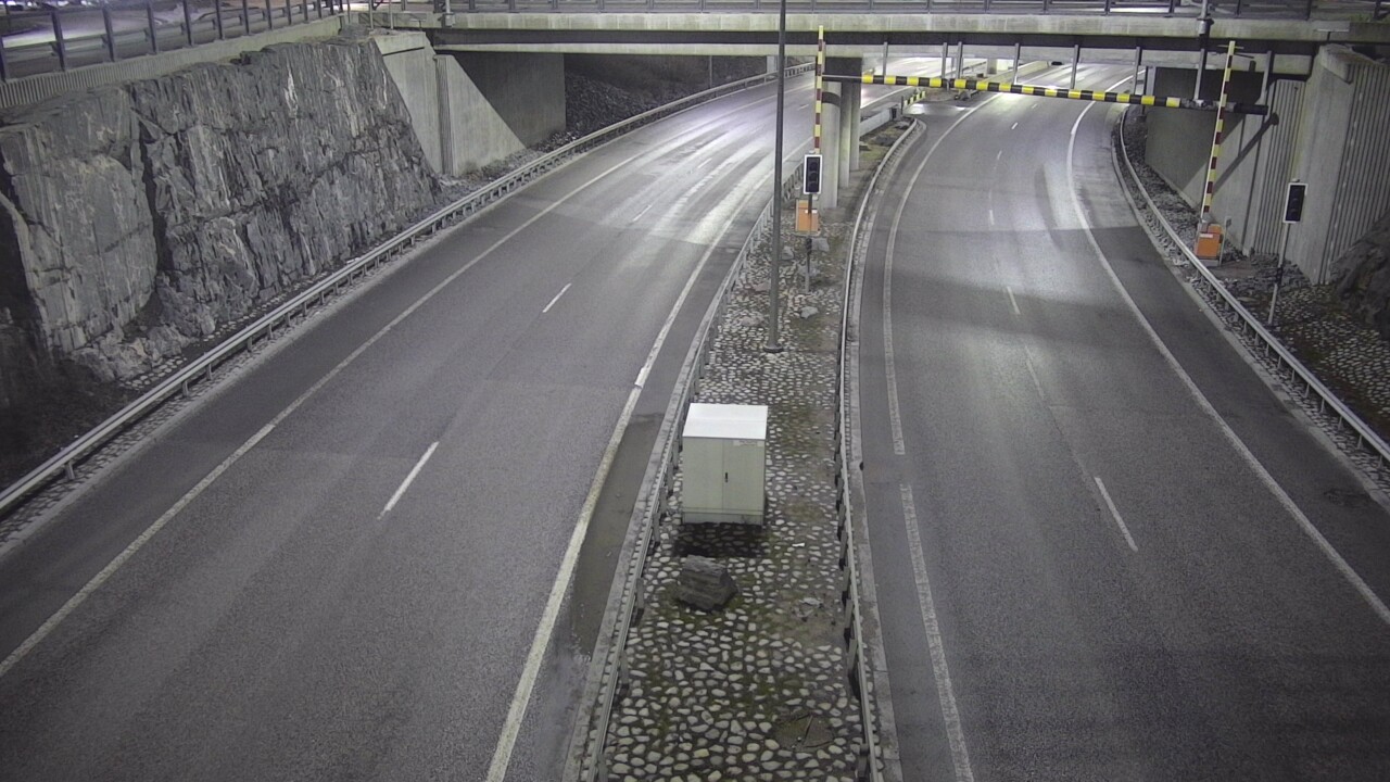 Weather Camera Image Väg 101 Esbo, Kägeludden bom öst, Espoo, Uusimaa