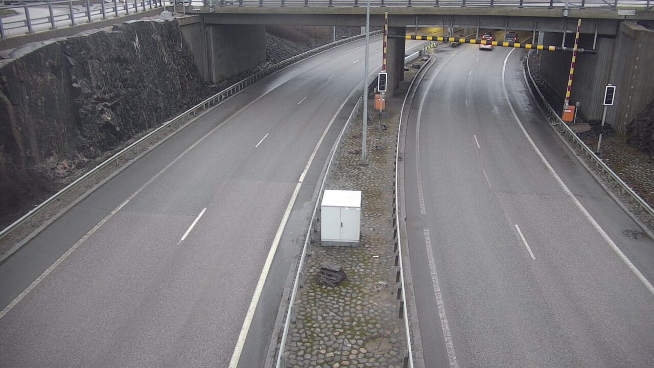 Weather Camera Image Väg 101 Esbo, Kägeludden bom öst, Espoo, Uusimaa