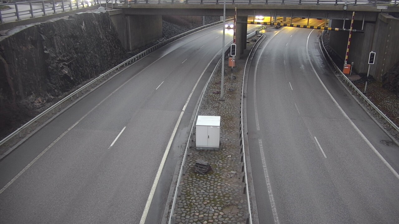 Weather Camera Image Väg 101 Esbo, Kägeludden bom öst, Espoo, Uusimaa