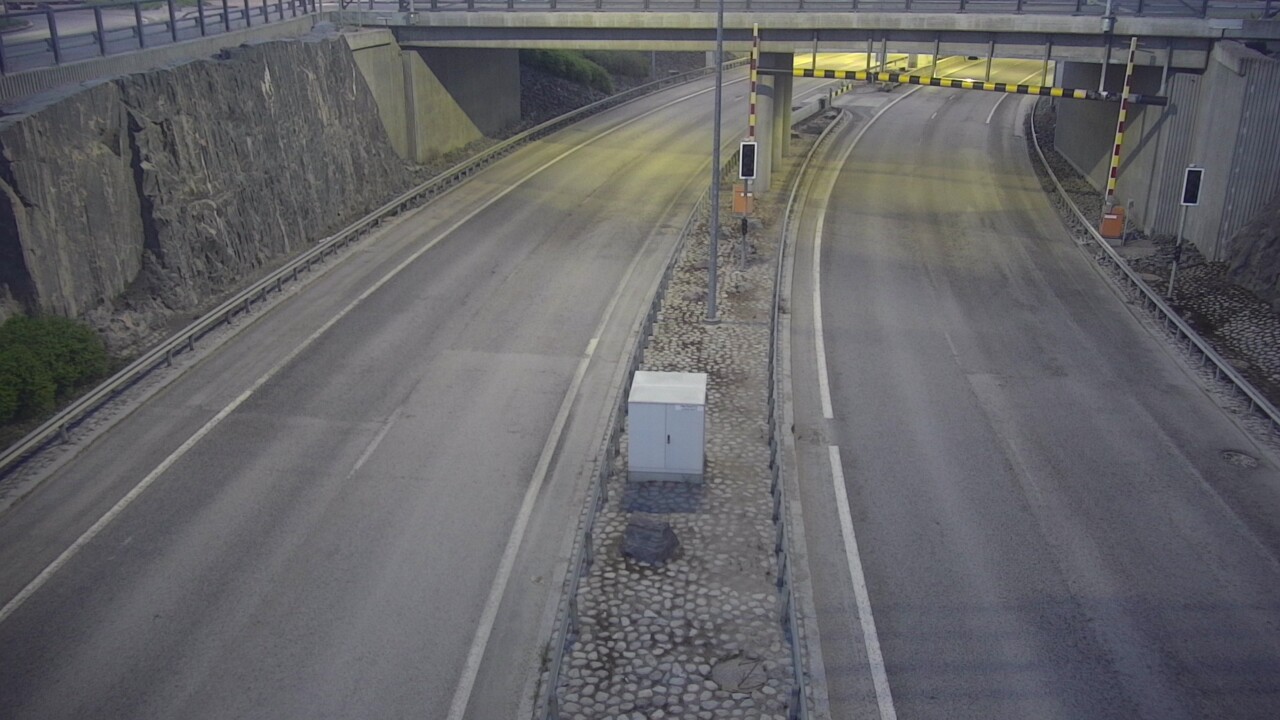 Weather Camera Image Väg 101 Esbo, Kägeludden bom öst, Espoo, Uusimaa