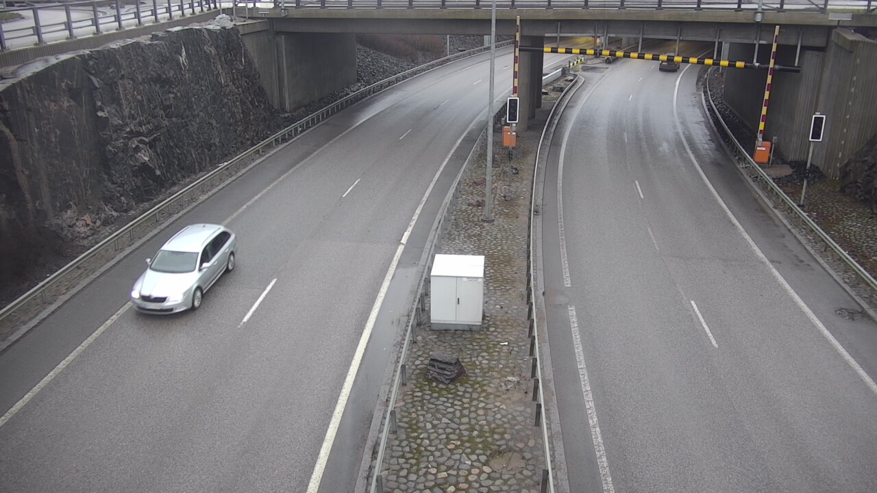 Weather Camera Image Väg 101 Esbo, Kägeludden bom öst, Espoo, Uusimaa