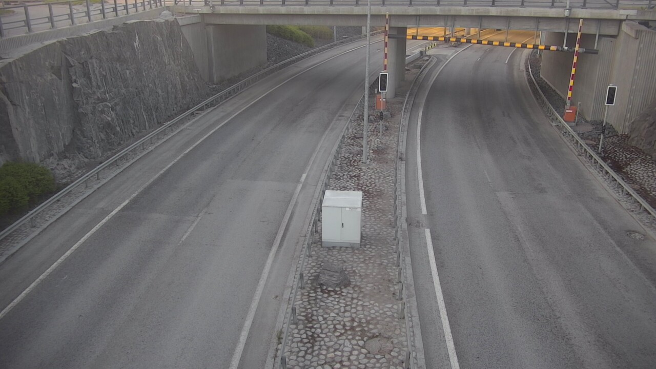 Weather Camera Image Väg 101 Esbo, Kägeludden bom öst, Espoo, Uusimaa