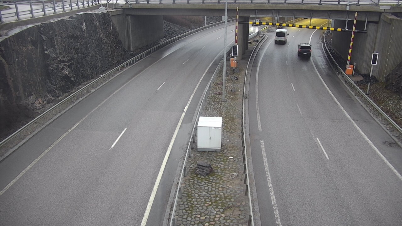 Weather Camera Image Väg 101 Esbo, Kägeludden bom öst, Espoo, Uusimaa