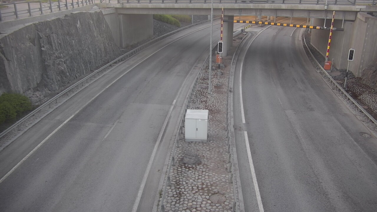 Weather Camera Image Väg 101 Esbo, Kägeludden bom öst, Espoo, Uusimaa