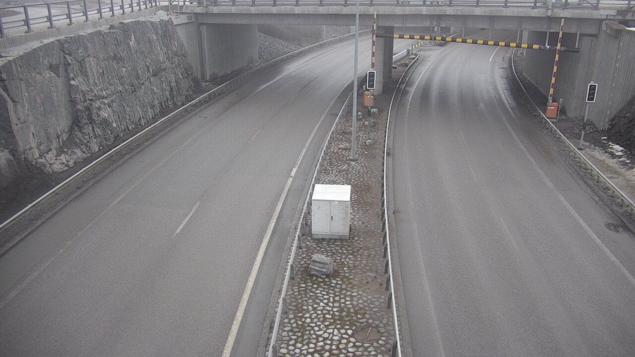 Weather Camera Image Väg 101 Esbo, Kägeludden bom öst, Espoo, Uusimaa
