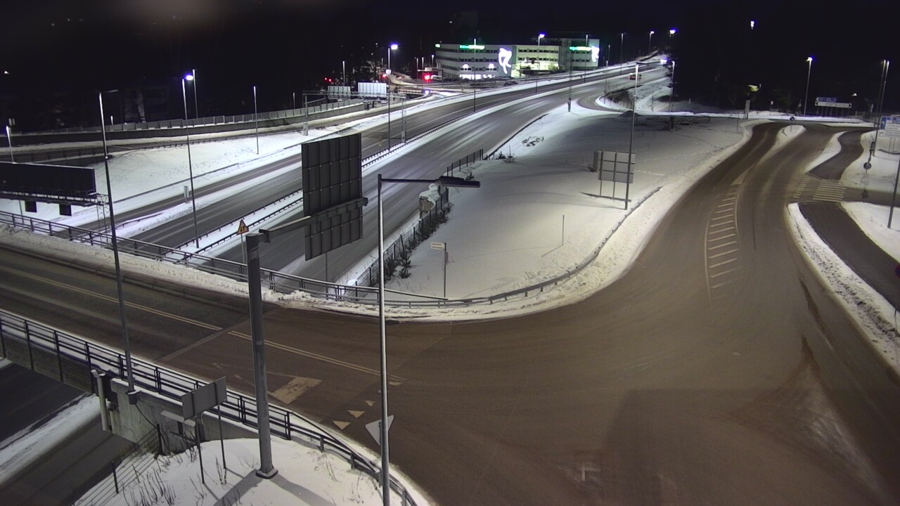 Weather Camera Image Väg 101 Esbo, Miestentie, Espoo, Uusimaa