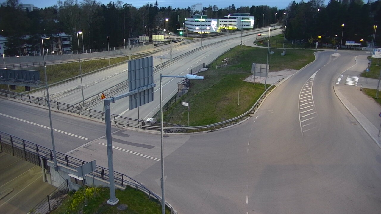 Weather Camera Image Väg 101 Esbo, Miestentie, Espoo, Uusimaa