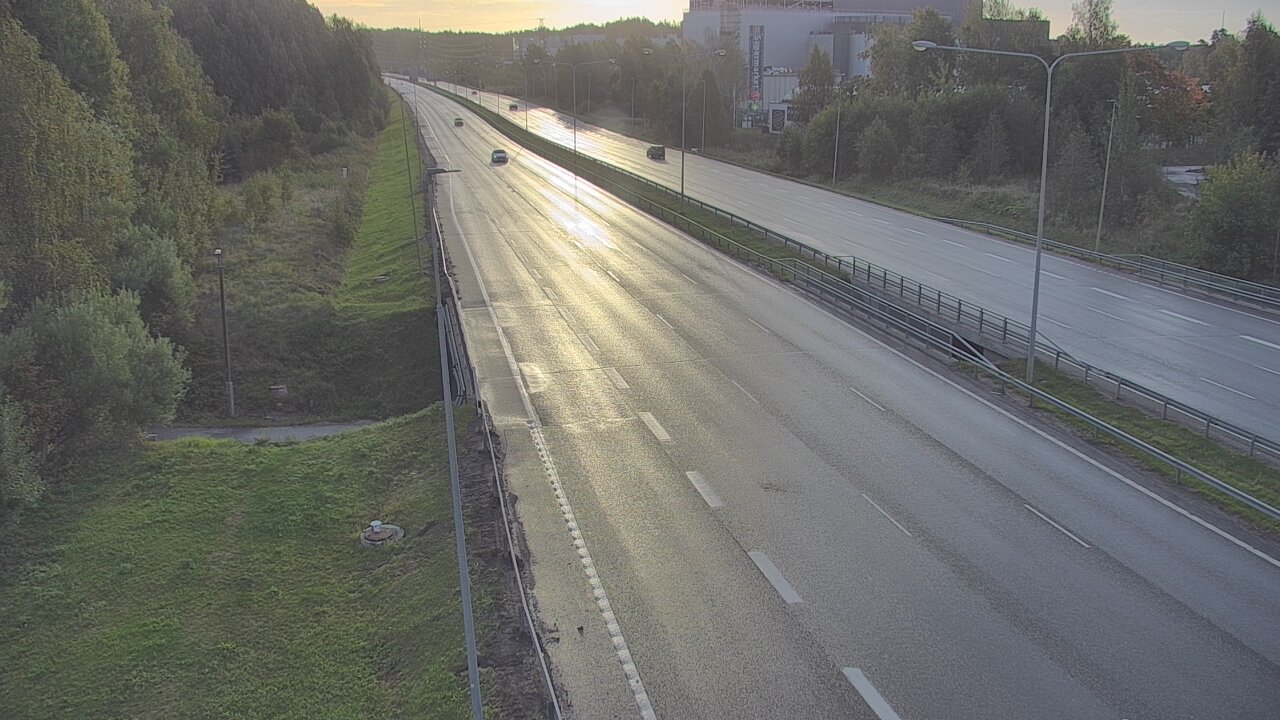 Weather Camera Image Road 1 Espoo, Sinimäki, Espoo, Uusimaa